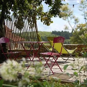 D'hote Et De Cantagrel Bed & Breakfast
